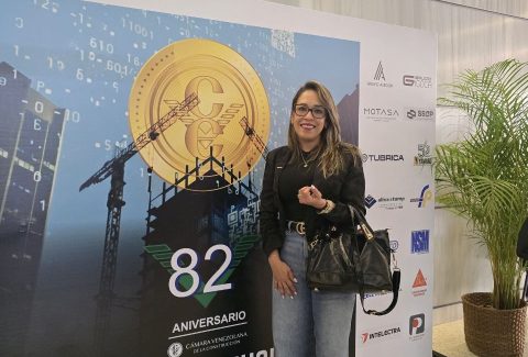 photo_5048976726855191675_y