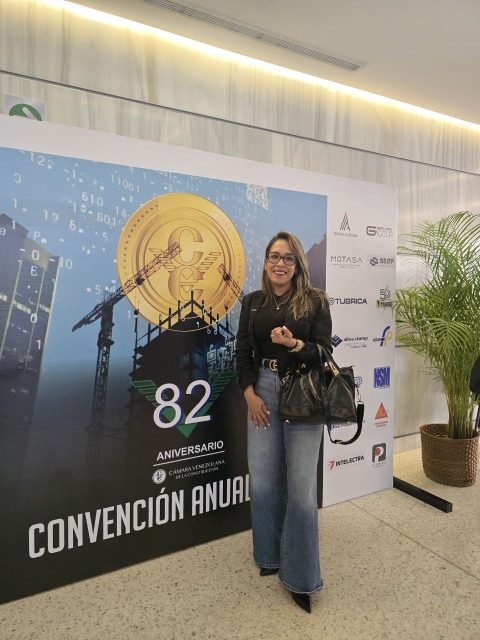 photo_5048976726855191675_y